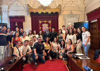 Estudiantes del Grado en Gestión y Administración Pública visitan el Ayuntamiento de Málaga