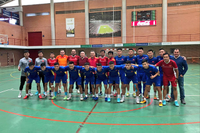 La selección de Vietnam de Fútbol Sala entrena en la UMA