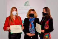 Lorena Arce y Miriam Seghiri reciben el II Premio George Campbell del Aula María Zambrano de Estudios Transatlánticos de la UMA