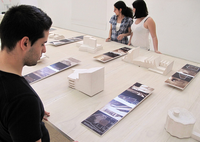 Architecture students of Seville exhibit models in plaster at UMA