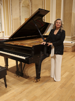 TSN Multimedia entrevista a Paula Coronas, pianista y doctora en Comunicación y Música por la UMA