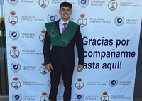 Francisco Rízquez, antiguo alumno de la facultad, seleccionado para cursar las becas ICEX