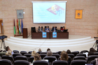 Inauguración de un congreso internacional sobre el futuro de la televisión en la Facultad de Comunicación