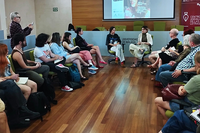 El primer encuentro de clubs de lectura de la UMA conversa con la autora de cómic María Medem
