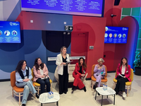 La ETS de Ingeniería Informática participa en el I aniversario del Foro de mujeres Cyber-líderes de Andalucía