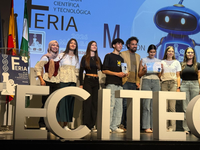 La ETSI de Telecomunicación acerca la ingeniería y la investigación a los jóvenes en FECITEC 2026