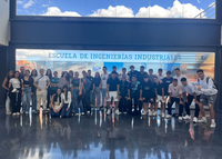 Estudiantes de Bachillerato visitan la Escuela