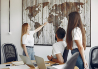 La facultad promueve la movilidad internacional durante los estudios universitarios