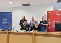 La escritora Lola Cabrillana visita la Escuela de Ingenierías Industriales de la UMA