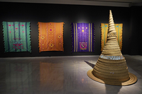 'Hebras y Urdimbres', nueva exposición en el Rectorado