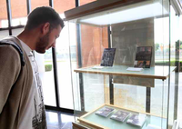La Biblioteca General de la UMA acoge una exposición protagonizada por Shakespeare
