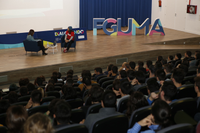 El conocido "hacker" Chema Alonso da algunas claves sobre ciberseguridad en un nuevo "Dialogando" de la FGUMA