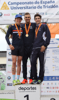 La UMA consigue dos medallas de bronce masculinas en Voley Playa y Triatlón