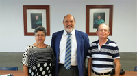 LA FACULTAD HOMENAJEA AL PROFESOR DR. FRANCISCO GONZÁLEZ GOMILA Y A LA JEFA DE SECRETARÍA Dª ANTONIA CERVANTES GALINDO, JUBILADOS EN EL PASADO CURSO ACADÉMICO