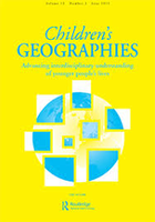 Between two shores: Crises of values and upbringing practices among Moroccan immigrant families in Andalusia