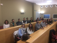 ALUMNOS DEL GRADO EN GESTIÓN Y ADMINISTRACIÓN PÚBLICA VISITAN EL PTA