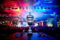 UN GRUPO DE PROFESORES Y ALUMNOS DEL MÁSTER DE MARKETING DIGITAL INVESTIGAN SOBRE EL COMPORTAMIENTO DEL CONSUMIDOR DE LOS eSPORTS
