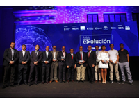 El grupo Ingeniería de Comunicaciones premiado por su colaboración Universidad-Empresa
