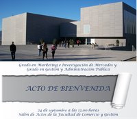 ACTO DE BIENVENIDA PARA LOS NUEVOS ALUMNOS E INICIO DE CLASES DE LA FACULTAD DE COMERCIO Y GESTIÓN