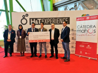 ADRIÁN AGUILAR, DEL GRADO EN MARKETING E INVESTIGACIÓN DE MERCADOS, GANADOR DEL PRIMER PREMIO DE INVESTIGACIÓN AL MEJOR TFG/TFM DE LA CÁTEDRA MAHOS DE HOSTELERÍA
