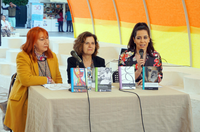 La Universidad de Málaga presenta las novedades de la colección 'Atenea' en la Feria del Libro