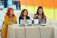 La UMA presenta las novedades de la colección 'Atenea' en la Feria del Libro