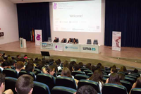 Unas jornadas fomentan la participación de las mujeres en el campo de las ingenierías