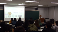 Professor Gema Pérez Tapia, in the context of the Erasmus + KA107 has had the opportunity to show Students at Incheon National University the commitment with this and other Korean universities