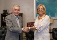 Signed collaborative agreement between UMA, Proyecto Hombre and FGUMA