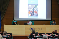 Rogelio López Cuenca y Elo Vega analizan las esculturas urbanas de la ciudad desde una perspectiva crítica en ‘Málaga Monumental’ 