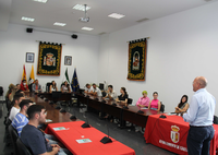 Los alumnos/as de GAP han sido recibidos por el alcalde y concejales de Cártama