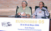 Clausura del certamen Eurovideo 05 en el Aula Magna de la Facultad de Ciencias de la Comunicación