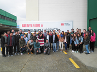 Cuarenta estudiantes de la EPS visitan la fábrica de San Miguel