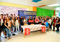 La Universidad de Málaga colabora con Cruz Roja en el Día de la Banderita