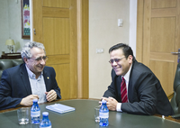 El rector se reúne con el cónsul de Cuba para relanzar las relaciones con universidades cubanas