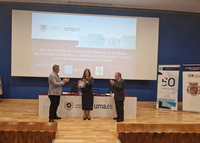 La Academia Malagueña de Ciencias entrega su Placa de Honor a la Facultad de Filosofía y Letras