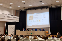 Un instante de la inauguracion de la jornada en el salón de actos de la Facultad de Ciencias de la Educacion