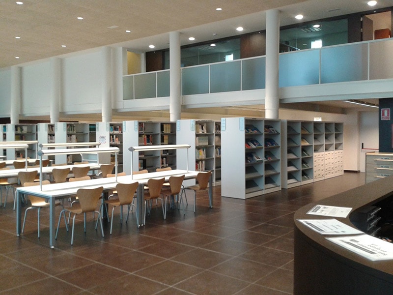 Foto de la sala de la biblioteca