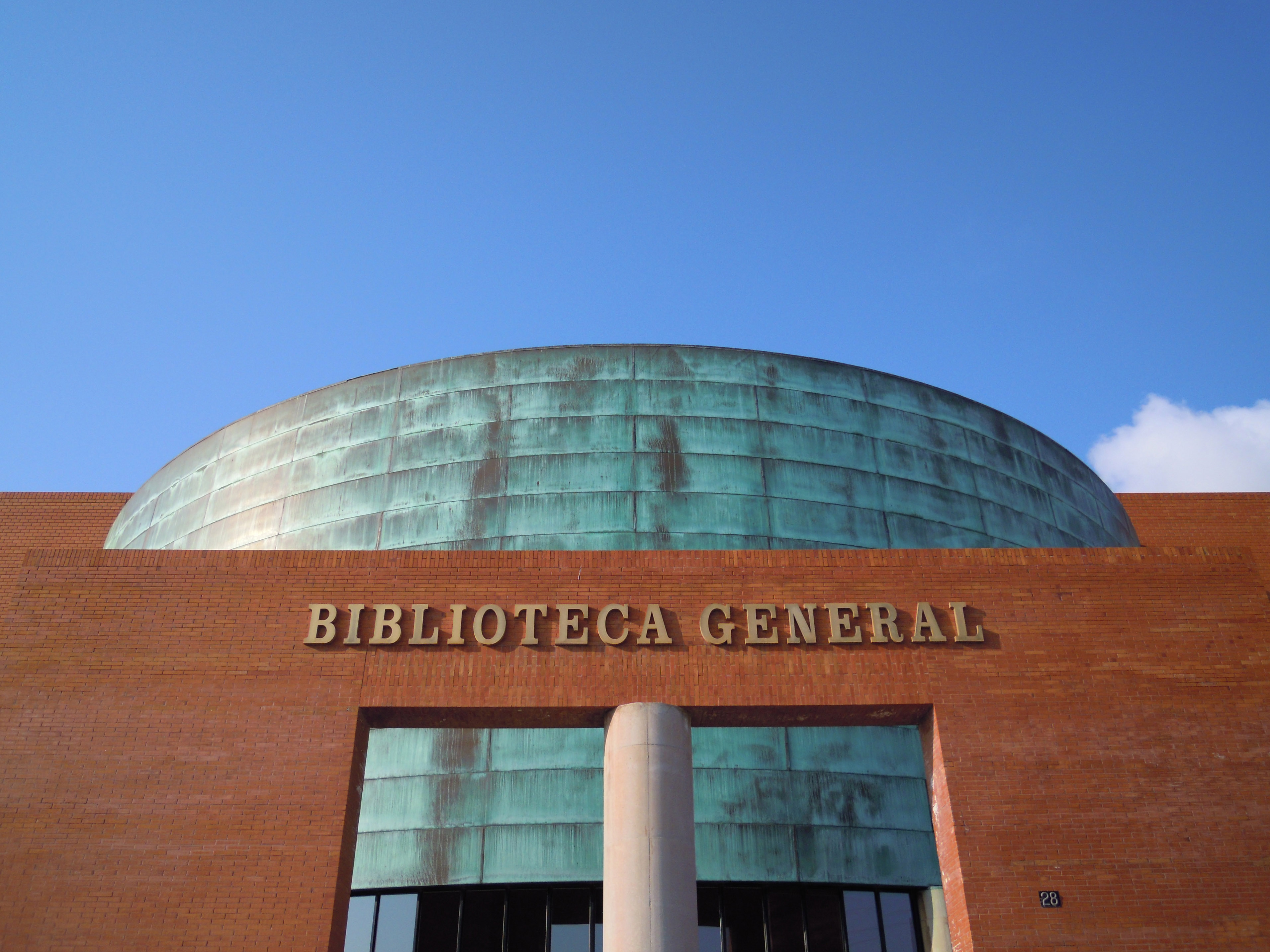 Foto de la sala de la biblioteca