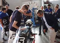 VISITA A UMA RACING4