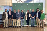 Autoridades, en la presentación del certamen