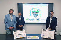 El director de Actividades Sociales de Fundación Unicaja, Gerardo Lerones; el vicerrector de de Transferencia, Emprendimiento y Empresa, Juan Carlos Rubio, y el investigador principal, Pablo Jiménez