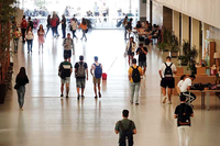 El congreso se celebra hoy y mañana en el salón de actos del FEST