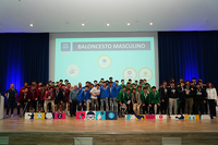 Podium de baloncesto masculino