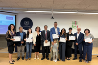 Foto de familia de todos los premiados