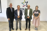 Visita de José R. Corrales a la FGUMA, el CEIT y el CIMES