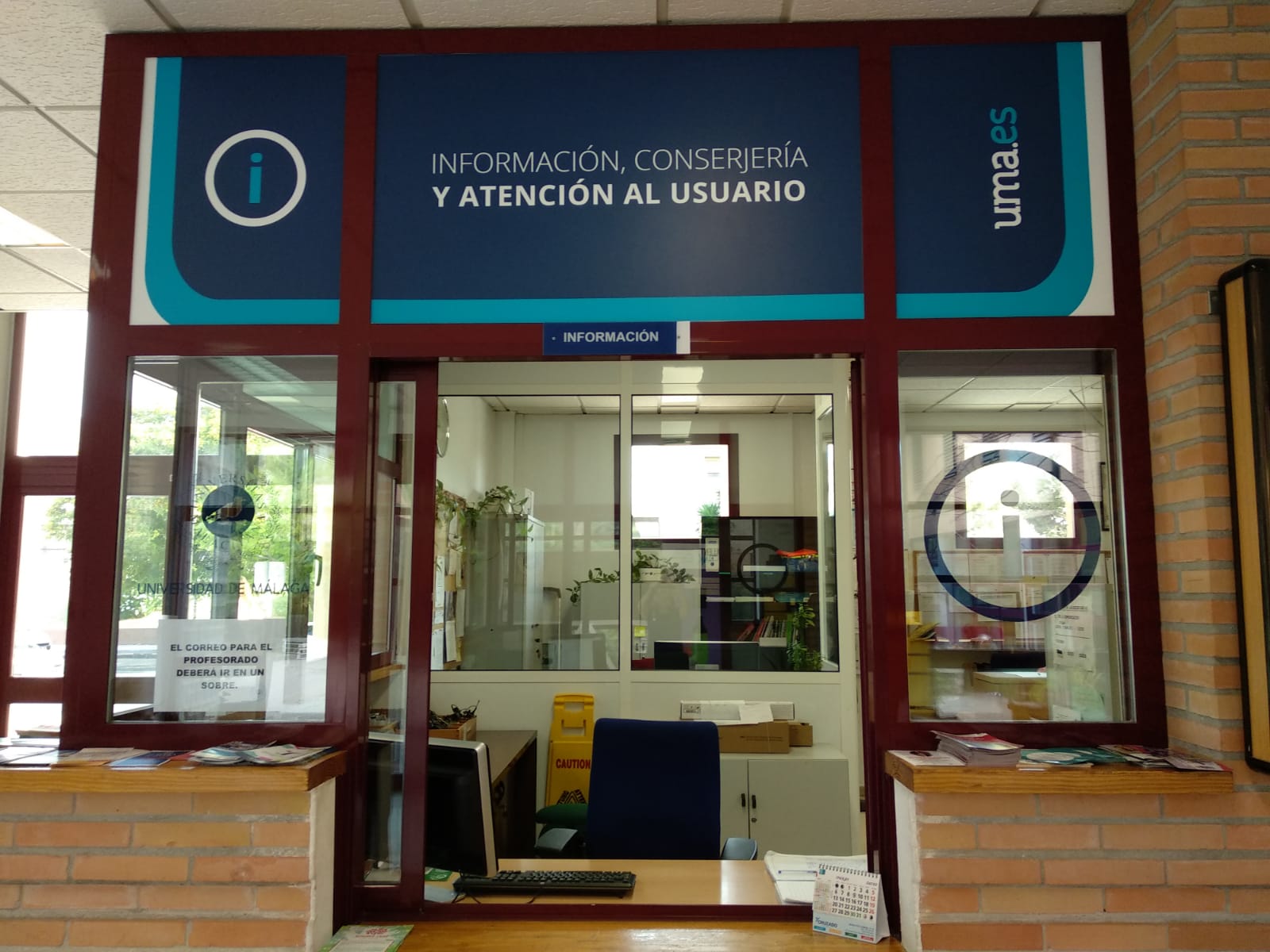 FACULTAD DE TURISMO - Servicio de Información, Conserjería 