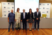 Representantes institucionales en la presentación del seminario en el Rectorado