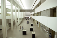 Interior del Complejo de Estudios Sociales y Comercio