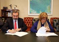 Firma de convenio con Mutua Universal